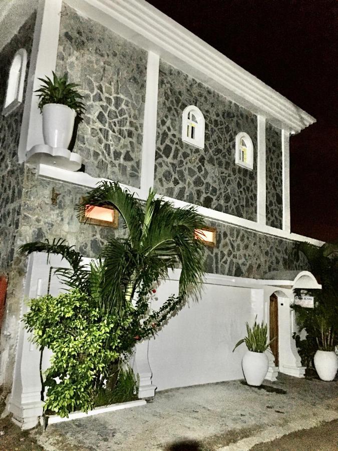 Residence Archange Pointe Noire Exterior photo