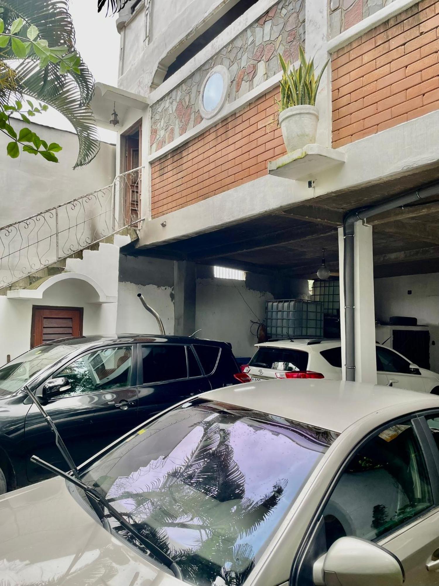 Residence Archange Pointe Noire Exterior photo